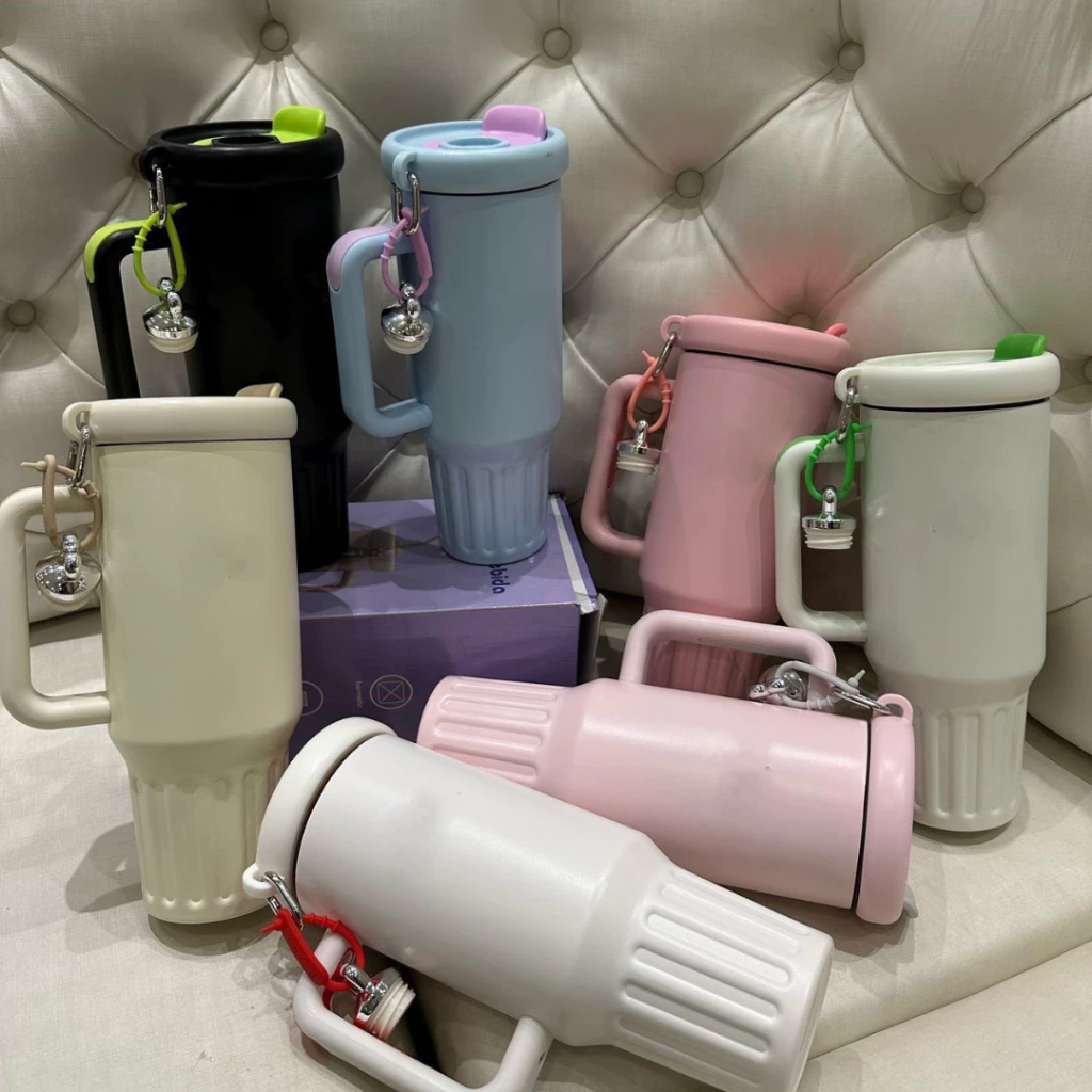 copo térmico com chaveiro copo térmico com chaveiro